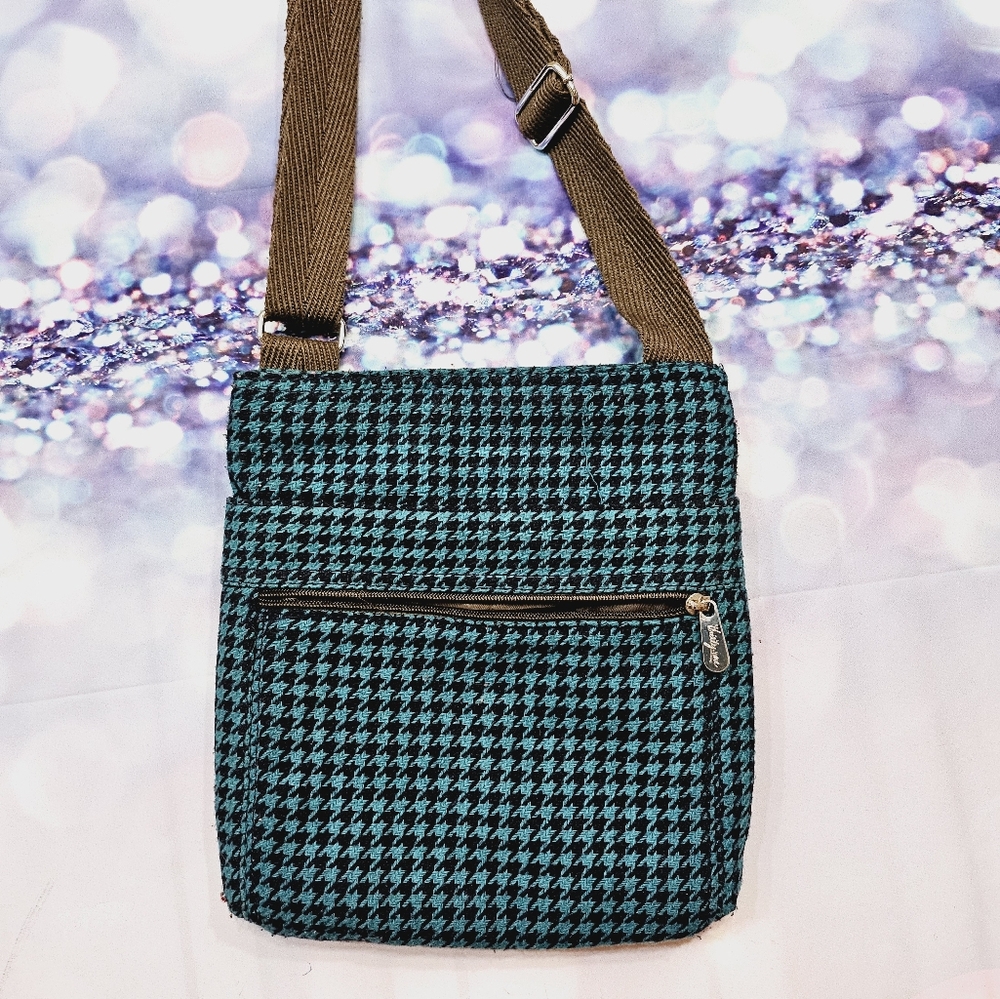 Thirty-one crossbody